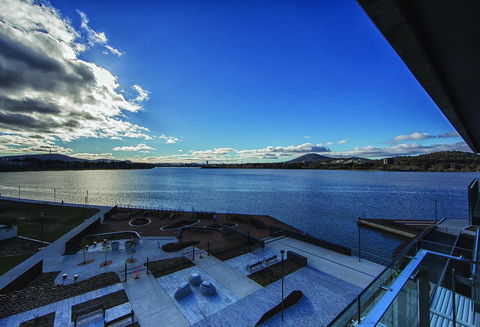 Accommodate Canberra - Aurora - Accommodation Whitsundays 1