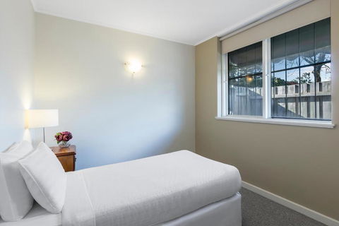 Dorset Gardens Hotel - Accommodation Whitsundays 2