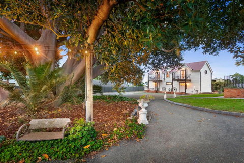 Duart Stables - Accommodation Whitsundays 1