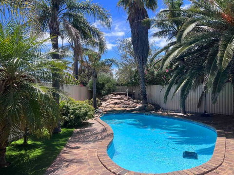 Edgewater Whole Holiday Resort - Accommodation Whitsundays 0