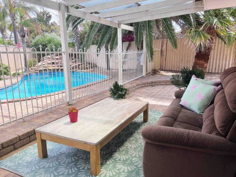 Edgewater Whole Holiday Resort - Accommodation Whitsundays 2