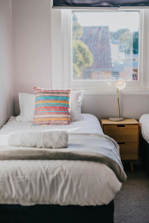 Duke Of Wellington Hotel - Accommodation Whitsundays 2