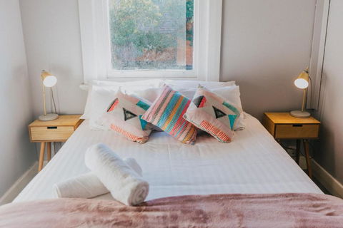 Duke Of Wellington Hotel - Accommodation Whitsundays 0