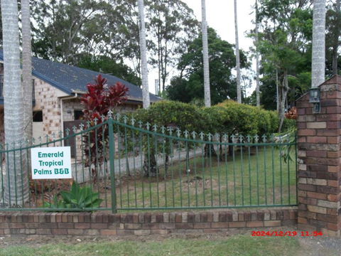 Emerald Tropical Palms B & B - Accommodation Whitsundays 1
