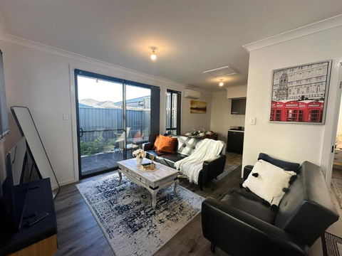 Entire 2br, Hideaway - Accommodation Whitsundays 3