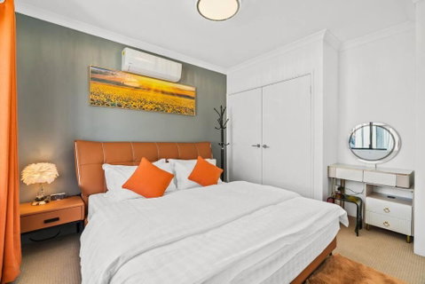 Equitice Autumn Moonlight Villa - Accommodation Whitsundays 4