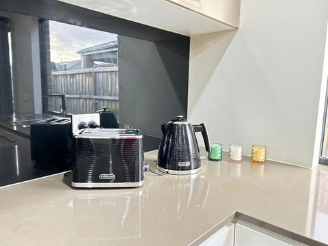 Family Friendly House - Accommodation Whitsundays 4