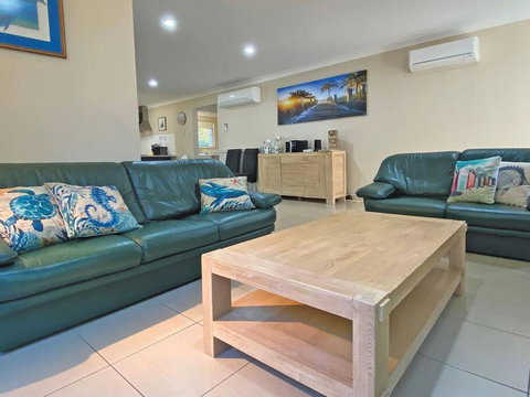 FLIP FLOP INN - Accommodation Whitsundays 3