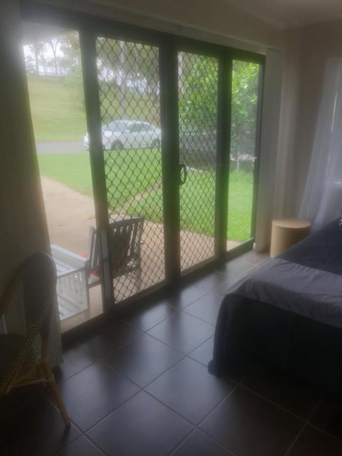 FRANGIPANI HOUSE - Accommodation Whitsundays 4