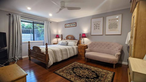 Frostwood House - Accommodation Whitsundays 1