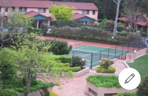 Furnished 3b/r Unit For Rent With Tennis Courts, Jaccuzi And Pool - Accommodation Whitsundays 3