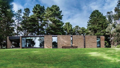 Gabion Hill House Glenlyon - Accommodation Whitsundays 1