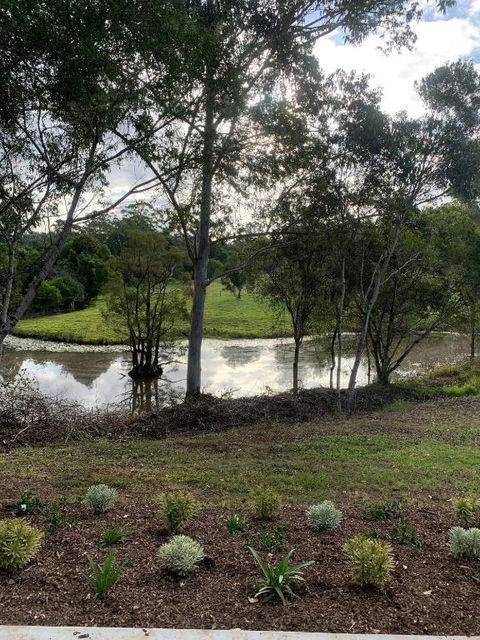 Gorgeous 2 Bedroom Tiny House Noosa Hinterland - Accommodation Whitsundays 3