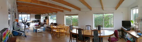 Fun Family House King Island - Accommodation Whitsundays 3