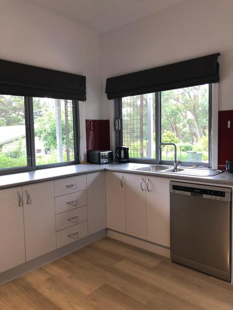 Gully Getaway - Accommodation Whitsundays 4