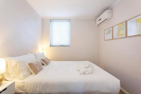 Harbourside - Accommodation Whitsundays 2