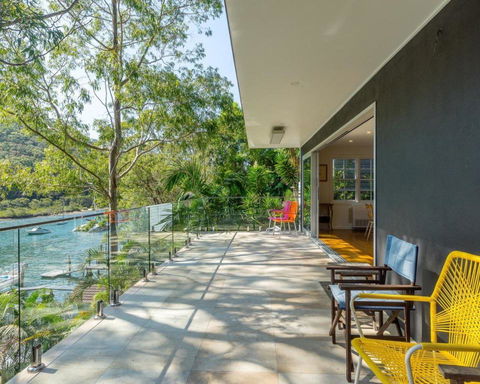 Hidden Beauty - Waterfront - Accommodation Whitsundays 1