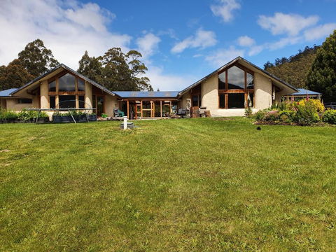 Huon Valley Retreat In Nicholls Rivulet - Accommodation Whitsundays 0