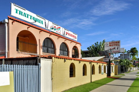 Adobe Motel - Accommodation Whitsundays 0