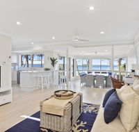 Adrift Retreat - St Georges Basin Waterfront Home - Accommodation Whitsundays