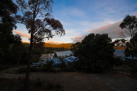 Adventure Bay Beach House - Accommodation Whitsundays 2