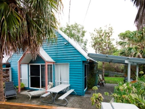 Affordable Twin Peaks 1 - Accommodation Whitsundays 0