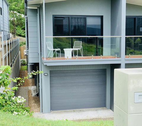 AIRLIE BEACH Delight. Hop, Skip Jump To Everything - Accommodation Whitsundays 1