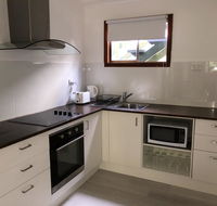 Airlie Getaway Unit 3 - Accommodation Whitsundays