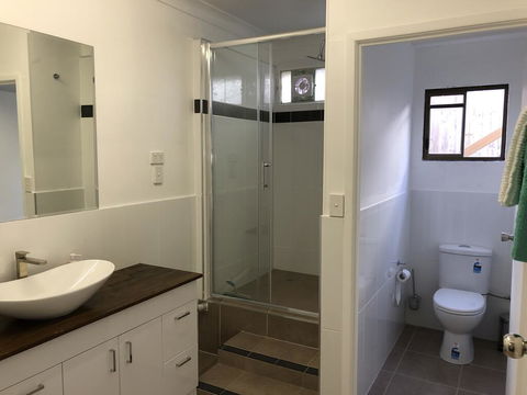 Airlie Getaway Unit 3 - Accommodation Whitsundays 2