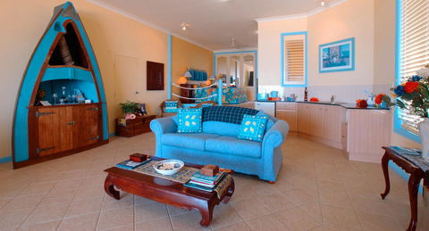 Al Mare Beachfront Retreat - Accommodation Whitsundays 2