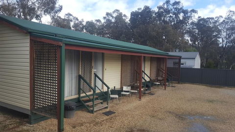 Alexandra Tourist Park - Accommodation Whitsundays 2