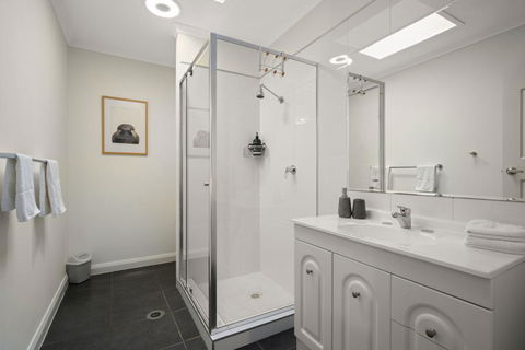 Alinga Longa 4 - Accommodation Whitsundays 2