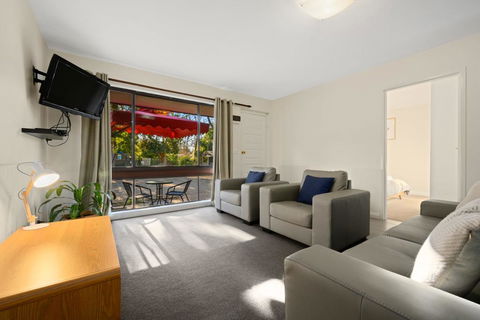 Alinga Longa 4 - Accommodation Whitsundays 1