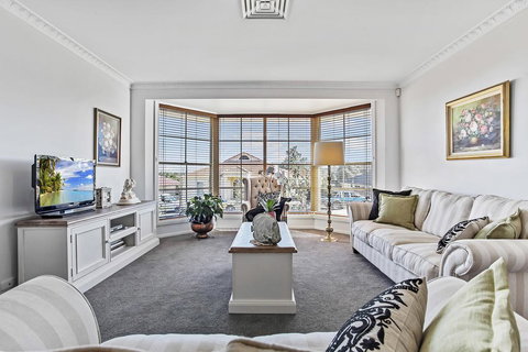 Allandale Bed & Breakfast - Accommodation Whitsundays 2