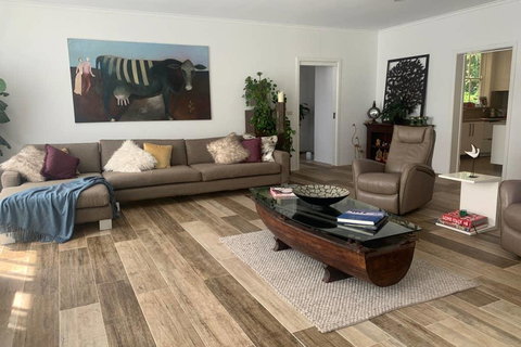 Allegria Riverside - Accommodation Whitsundays 2