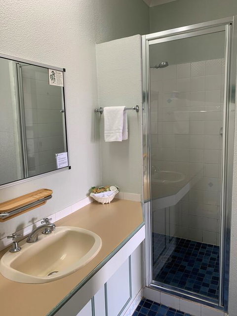 Alluna Motel - Accommodation Whitsundays 2