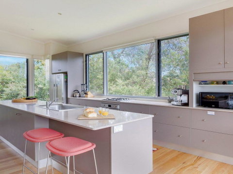 Aloha - Direct Beach Access From Property - Accommodation Whitsundays 2