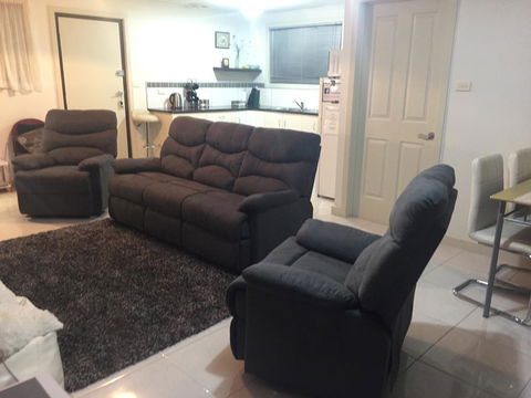 Altona Garden Retreat - Accommodation Whitsundays 2