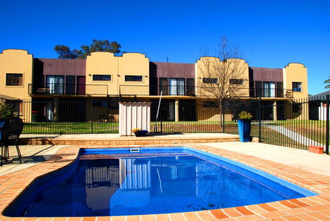 Amberoo Apartments - Accommodation Whitsundays 0