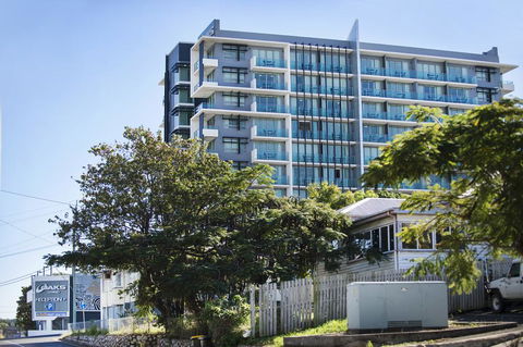 Apartments @ 79 Goondoon - Accommodation Whitsundays 1