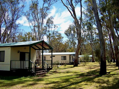 Apex RiverBeach Holiday Park - Accommodation Whitsundays 0