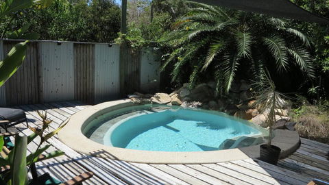 Apjohn House - Accommodation Whitsundays 2