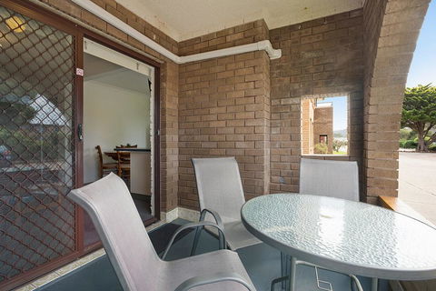 Apollo Unit 10 - Accommodation Whitsundays 1