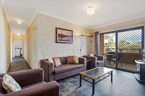 Apollo Unit 14 - Accommodation Whitsundays 0