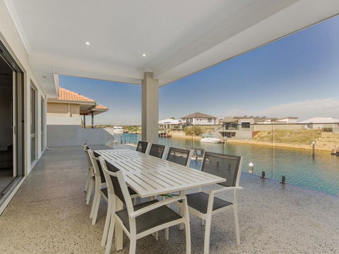 Aqua Vista - Accommodation Whitsundays 2