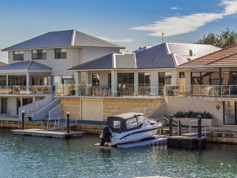Aqua Vista - Accommodation Whitsundays 0