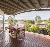 Aqua Vista - a stroll to Paynesville forshore - Accommodation Whitsundays