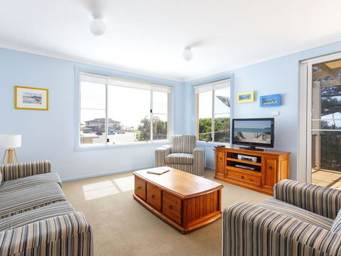 Aquarius Apartment 7 - Accommodation Whitsundays 2