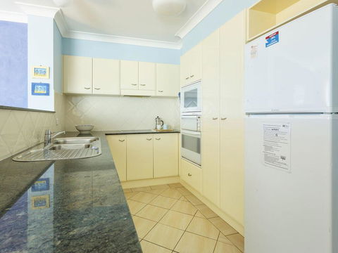 Aquarius Apartment 7 - Accommodation Whitsundays 3