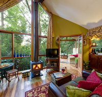 Arcadia Cottages - Accommodation Whitsundays